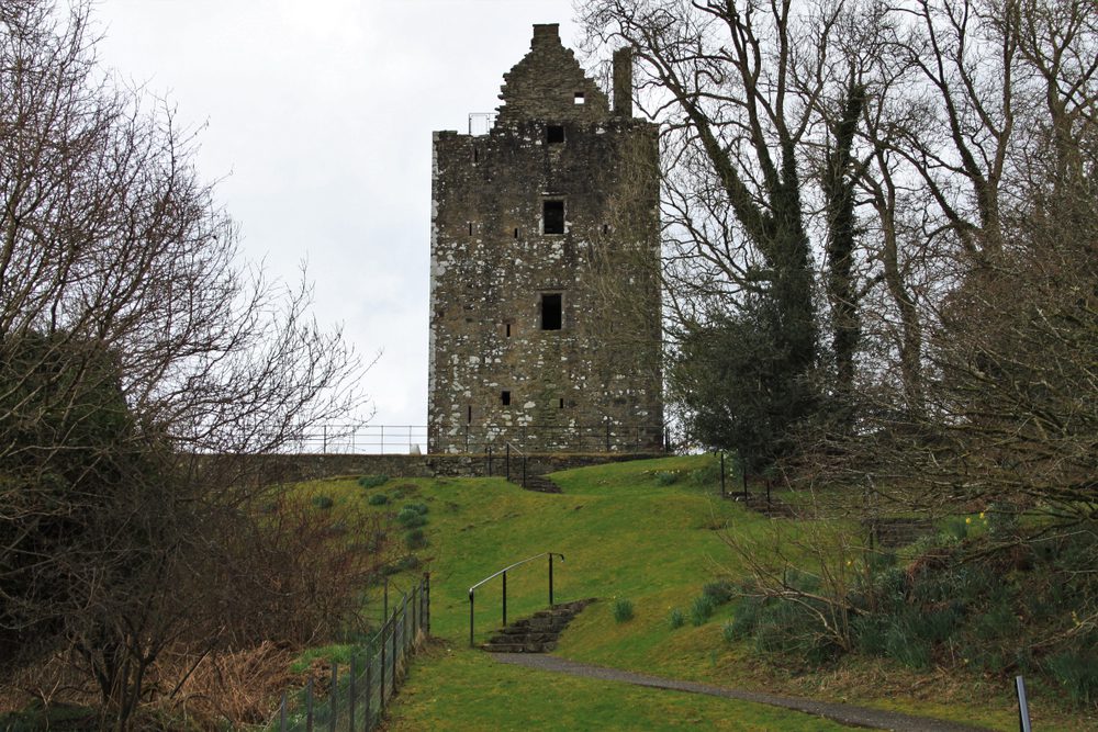 Cardoness Castle