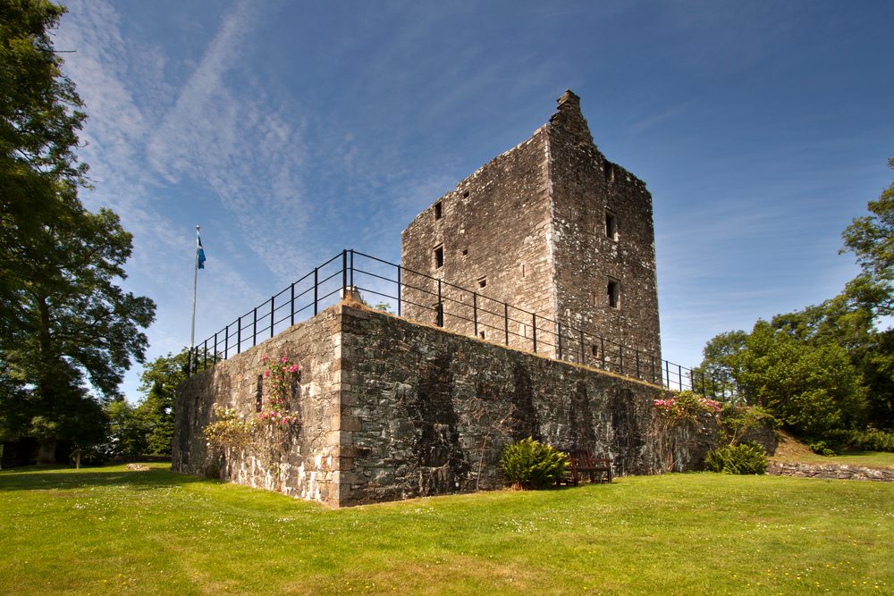 Cardoness Castle